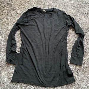 ‼️FINAL SALE‼️ Zyia Black Chill Long T NWOT